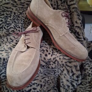 Elegant Men's Beige Suede Derby Shoes